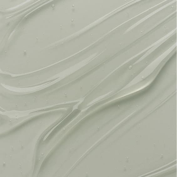 Queen Bee (9 Brazilians) at Honee Buns Waxing in Wimberley, TX
